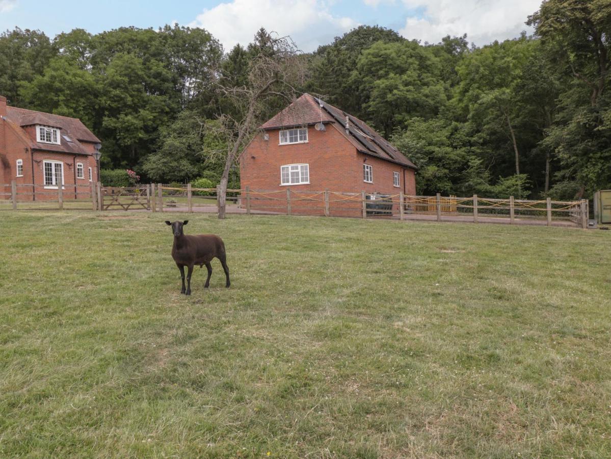 Whitlow Lodge Annex Gloucester Zewnętrze zdjęcie